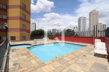 Apartamento à venda com 80m², 3 quartos e 2 vagasÁrea comum - Piscina