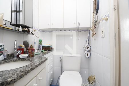 Apartamento à venda com 80m², 3 quartos e 2 vagasBanheiro da Suíte