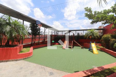 Apartamento à venda com 80m², 3 quartos e 2 vagasÁrea comum - Playground