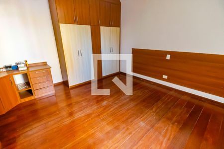 Quarto 1 - Armários de casa à venda com 4 quartos, 350m² em Vila Andrade, São Paulo