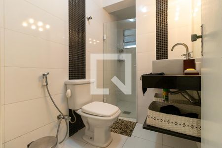 Apartamento à venda com 91m², 3 quartos e 1 vaga Apartamento à venda com 91m², 3 quartos e 1 vagaBanheiro social