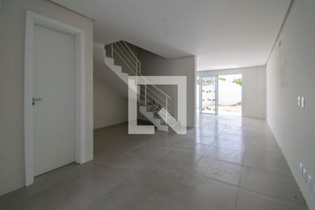Sala de casa à venda com 3 quartos, 199m² em Campo Novo, Porto Alegre