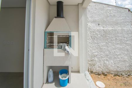 Casa à venda com 199m², 3 quartos e 2 vagas Casa à venda com 199m², 3 quartos e 2 vagasÁrea comum - Churrasqueira