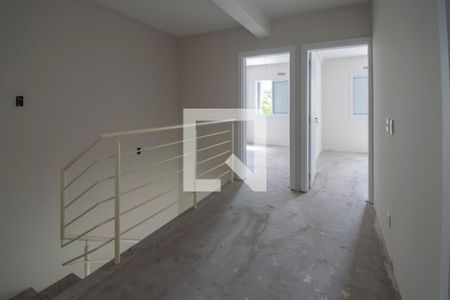 Casa à venda com 199m², 3 quartos e 2 vagas Casa à venda com 199m², 3 quartos e 2 vagasCorredor