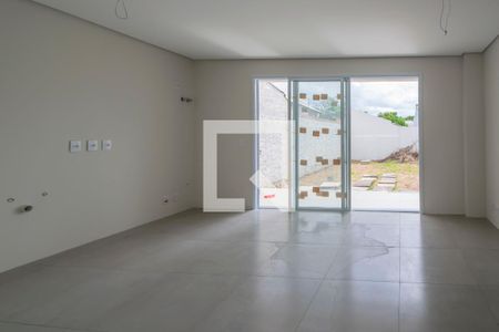Casa à venda com 199m², 3 quartos e 2 vagas Casa à venda com 199m², 3 quartos e 2 vagasCozinha