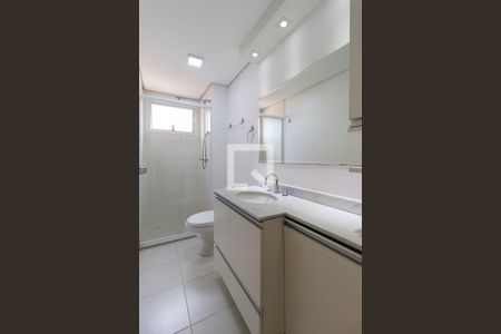 Apartamento para alugar com 75m², 2 quartos e 1 vagaBanheiro da Suíte