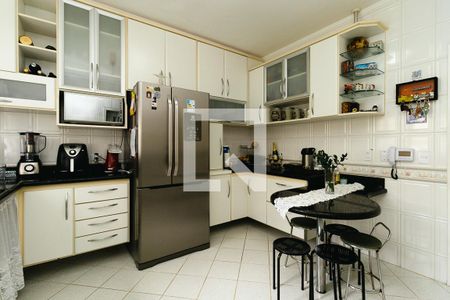 Casa à venda com 230m², 4 quartos e 3 vagasCozinha