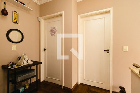 Casa à venda com 230m², 4 quartos e 3 vagasCorredor