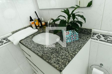 Casa à venda com 230m², 4 quartos e 3 vagasBanheiro da Suíte