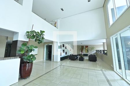 Hall de entrada de apartamento para alugar com 1 quarto, 80m² em Jardim Goiás, Goiânia