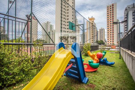 Apartamento para alugar com 50m², 1 quarto e 1 vaga Apartamento para alugar com 50m², 1 quarto e 1 vagaÁrea Comum - Playground