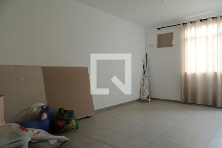 Casa à venda com 600m², 5 quartos e sem vagaQuarto 2 Casa 1