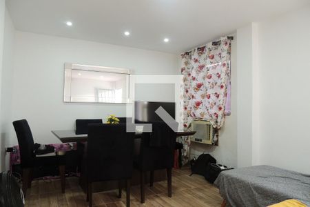 Casa à venda com 600m², 5 quartos e sem vagaSala Casa 03