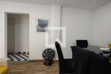 Casa à venda com 600m², 5 quartos e sem vagaSala Casa 03