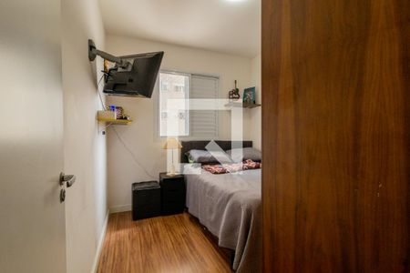 Quarto 1 de apartamento para alugar com 2 quartos, 52m² em Jardim Monte Alegre, Taboão da Serra