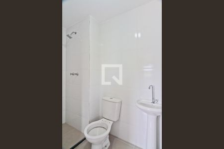 Apartamento para alugar com 38m², 2 quartos e sem vaga Apartamento para alugar com 38m², 2 quartos e sem vagaBanheiro