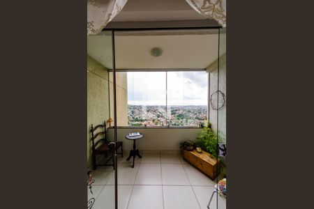 Varanda de apartamento à venda com 3 quartos, 93m² em Buritis, Belo Horizonte
