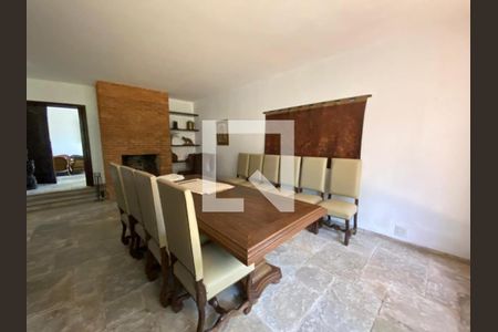 Casa para alugar com 5 quartos, 700m² em Fazenda Morumbi, São Paulo