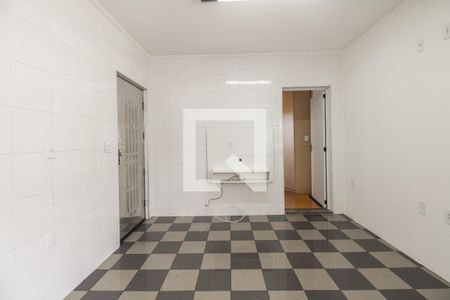 Sala  de casa para alugar com 1 quarto, 56m² em Vila Carrão, São Paulo
