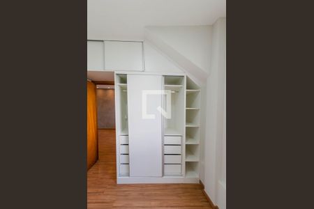 Quarto 1 de apartamento à venda com 3 quartos, 140m² em Estoril, Belo Horizonte