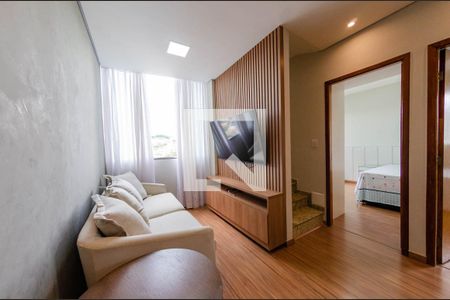 Sala de apartamento à venda com 3 quartos, 140m² em Estoril, Belo Horizonte