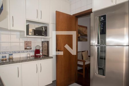 Casa à venda com 100m², 2 quartos e 2 vagasCozinha