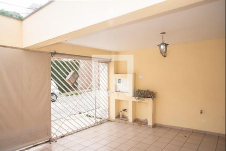 Casa à venda com 100m², 2 quartos e 2 vagasGaragem