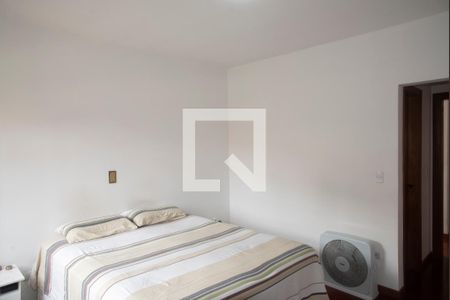 Casa à venda com 100m², 2 quartos e 2 vagasSuíte 2