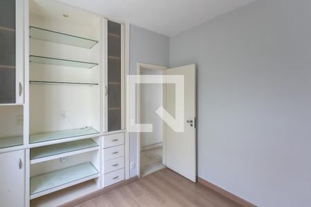 Apartamento para alugar com 120m², 4 quartos e 1 vaga Apartamento para alugar com 120m², 4 quartos e 1 vagaQuarto 2