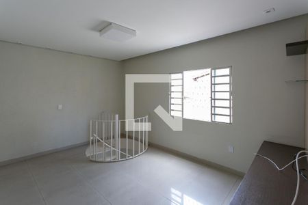 Sala 2 de apartamento para alugar com 4 quartos, 120m² em Palmares, Belo Horizonte