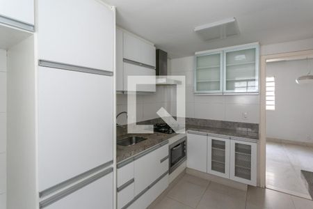 Apartamento para alugar com 120m², 4 quartos e 1 vaga Apartamento para alugar com 120m², 4 quartos e 1 vagaCozinha