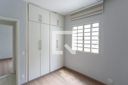 Apartamento para alugar com 120m², 4 quartos e 1 vaga Apartamento para alugar com 120m², 4 quartos e 1 vagaQuarto 3