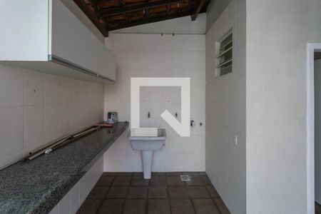 Apartamento para alugar com 120m², 4 quartos e 1 vaga Apartamento para alugar com 120m², 4 quartos e 1 vagaÁrea de Serviço