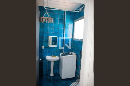 Banheiro da Suíte de apartamento à venda com 1 quarto, 48m² em Centro, Campinas