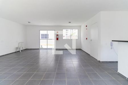 Apartamento para alugar com 44m², 2 quartos e sem vaga Apartamento para alugar com 44m², 2 quartos e sem vagaÁrea comum - Salão de festas 2