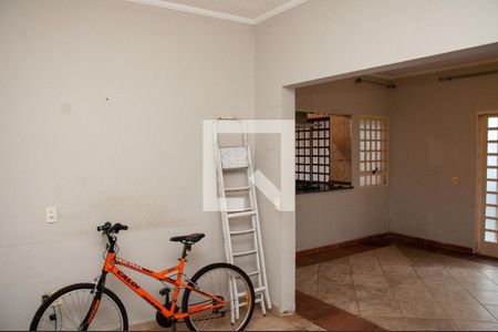 Sala de casa à venda com 2 quartos, 130m² em Jardim Nova Europa, Campinas