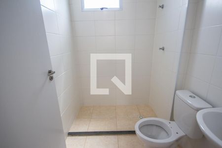 Apartamento para alugar com 47m², 2 quartos e 1 vaga Apartamento para alugar com 47m², 2 quartos e 1 vagaBanheiro