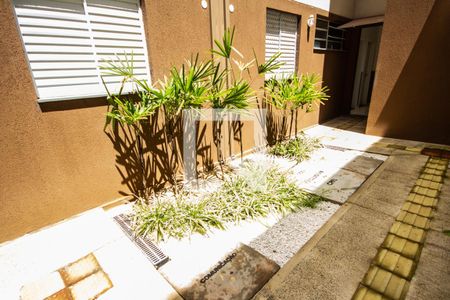 Apartamento para alugar com 47m², 2 quartos e 1 vaga Apartamento para alugar com 47m², 2 quartos e 1 vagaJardim