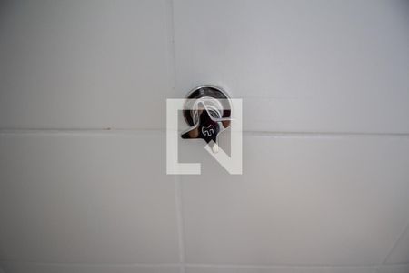 Apartamento para alugar com 47m², 2 quartos e 1 vaga Apartamento para alugar com 47m², 2 quartos e 1 vagaDetalhe do banheiro