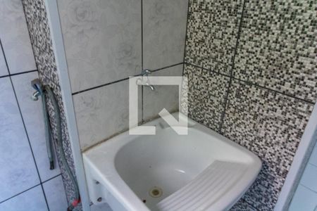 Área de Serviço  de apartamento para alugar com 2 quartos, 49m² em Jardim do Algarve, Itaquaquecetuba