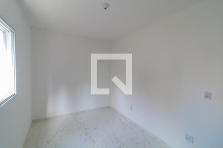 Quarto 2 de apartamento para alugar com 2 quartos, 49m² em Vila Miranda, Itaquaquecetuba