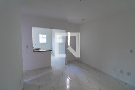 Sala de apartamento para alugar com 2 quartos, 49m² em Vila Miranda, Itaquaquecetuba