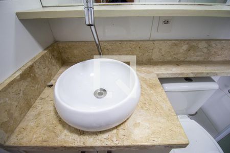 Apartamento para alugar com 47m², 2 quartos e 1 vaga Apartamento para alugar com 47m², 2 quartos e 1 vagaBanheiro