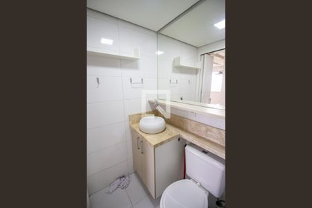 Apartamento para alugar com 47m², 2 quartos e 1 vaga Apartamento para alugar com 47m², 2 quartos e 1 vagaBanheiro