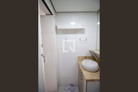 Apartamento para alugar com 47m², 2 quartos e 1 vaga Apartamento para alugar com 47m², 2 quartos e 1 vagaBanheiro