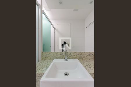 Apartamento à venda com 75m², 3 quartos e 2 vagasBanheiro suíte