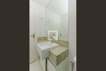 Apartamento à venda com 75m², 3 quartos e 2 vagasBanheiro social