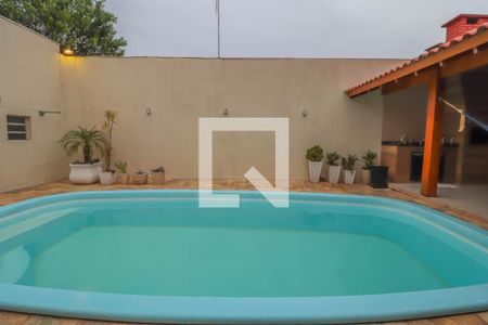Piscina de casa à venda com 3 quartos, 290m² em Scharlau, São Leopoldo