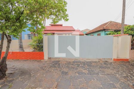 Fachada de casa à venda com 3 quartos, 290m² em Scharlau, São Leopoldo