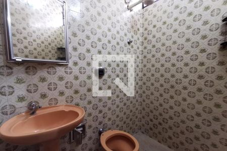 Banheiro da Suíte de casa à venda com 3 quartos, 187m² em Parque Cidade Jardim Ii, Jundiaí